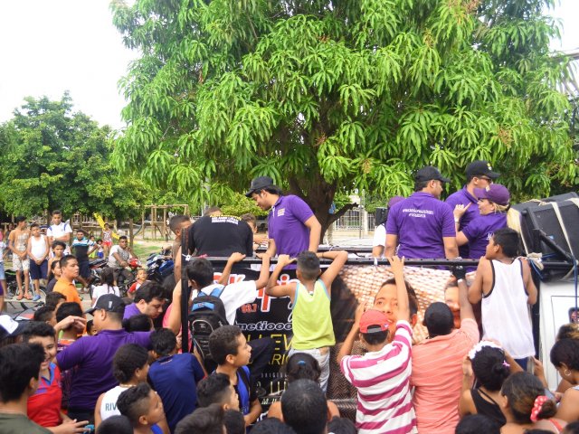 Lanzamiento Agradecido - Caravana