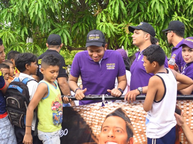 Lanzamiento Agradecido - Caravana