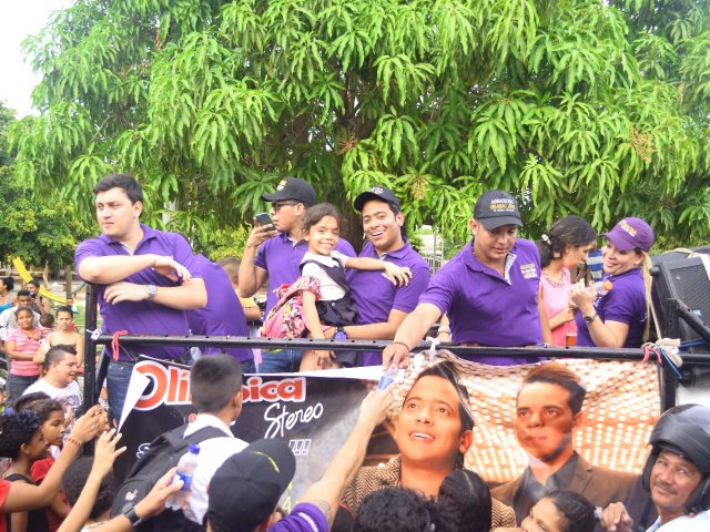Lanzamiento Agradecido - Caravana