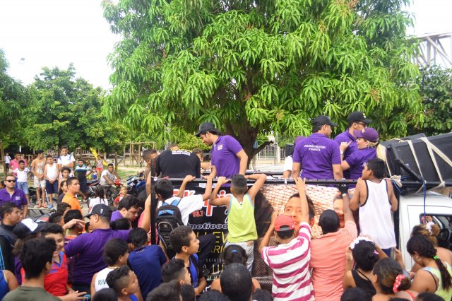 Lanzamiento Agradecido - Caravana